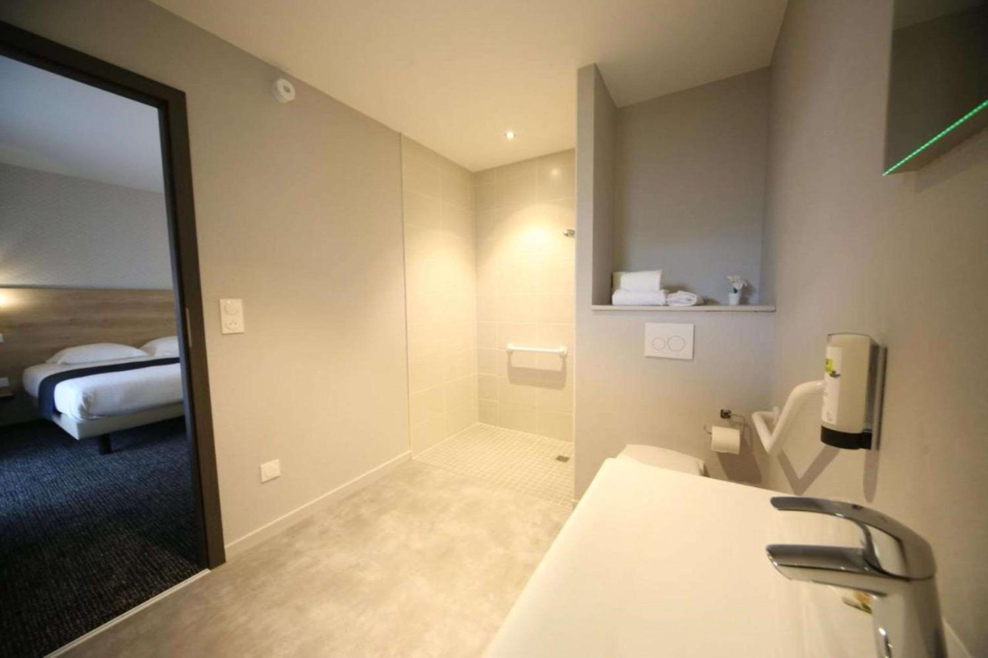 Best Western Hotel Fontaine Argent Besancon Bagian luar foto